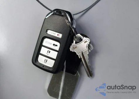 2021 Honda Accord Lx z USA, uszkodzony, nr VIN 1HGCV1F17MA033292